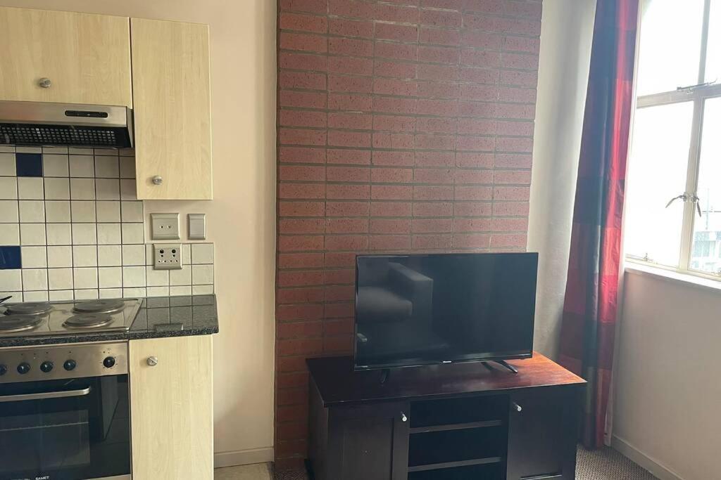 Cool & Easy Flat In The Heart Of Marshalltown Johannesburg Bagian luar foto