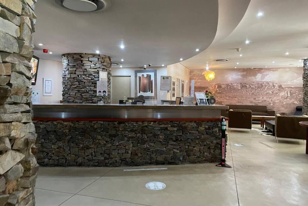Cool & Easy Flat In The Heart Of Marshalltown Johannesburg Bagian luar foto